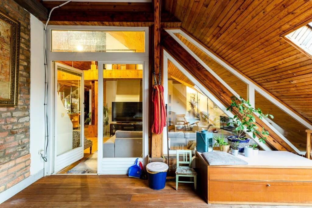 Rooftop 180M2 Loft With Private Sauna, Bratislava Eksteriør bilde