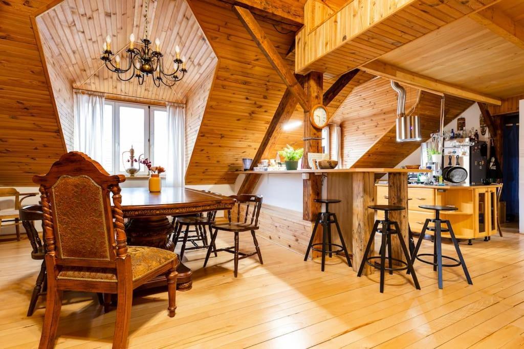 Rooftop 180M2 Loft With Private Sauna, Bratislava Eksteriør bilde